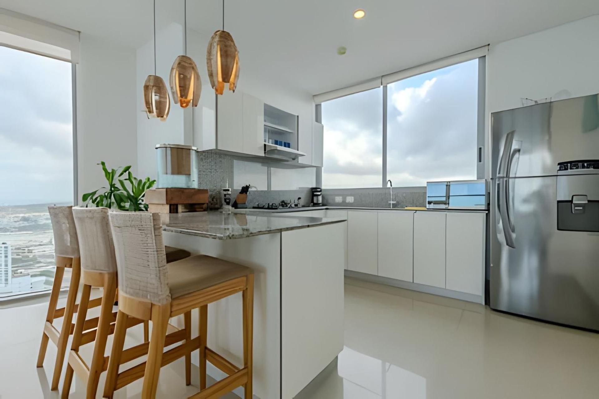 Beachfront Penthouse 40th Sea View/historic Center Apartamento