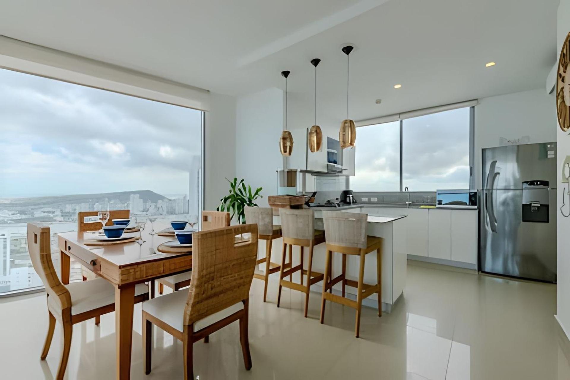 Beachfront Penthouse 40th Sea View/historic Center * Cartagena