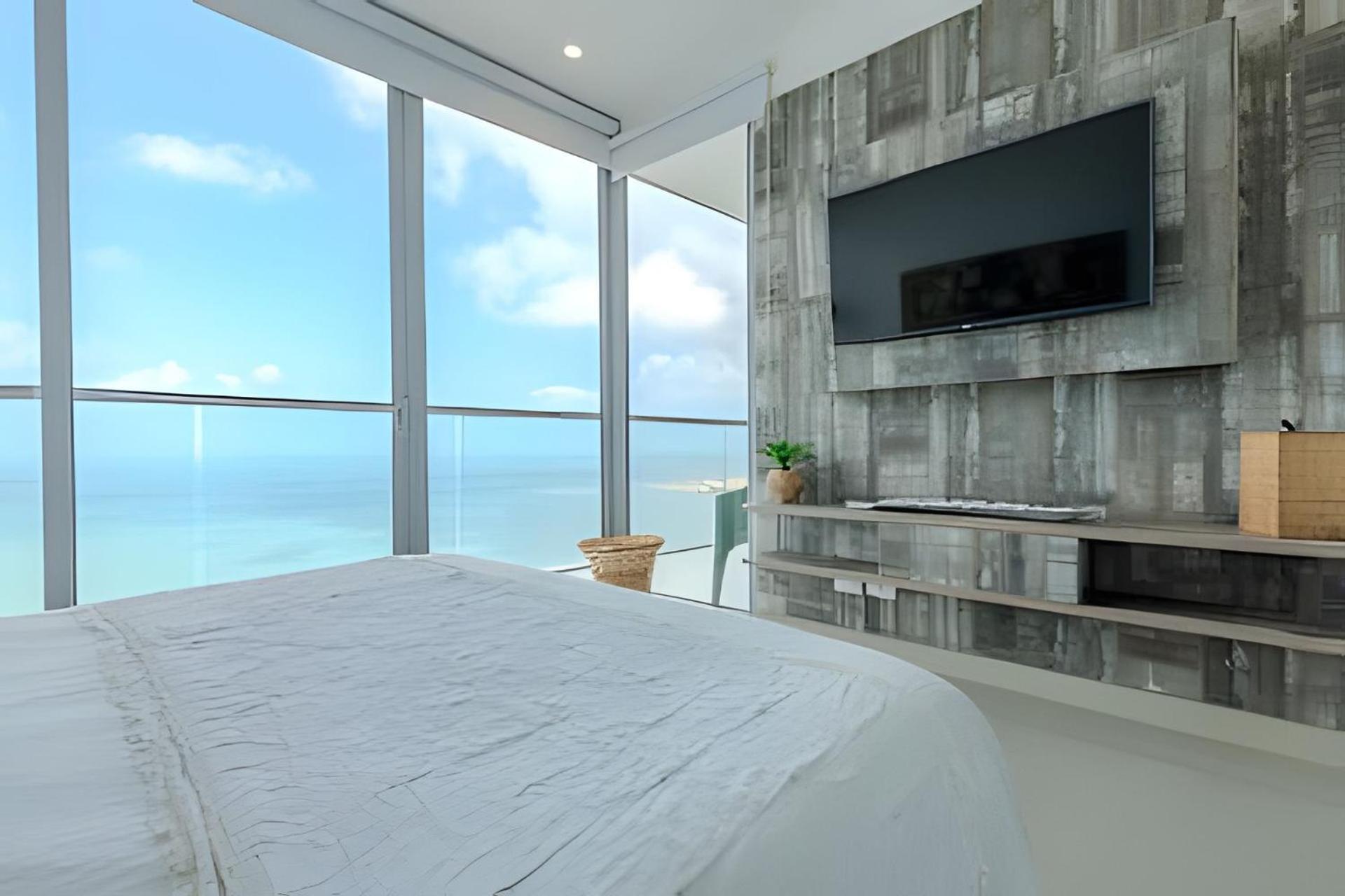 Beachfront Penthouse 40th Sea View/historic Center * Cartagena